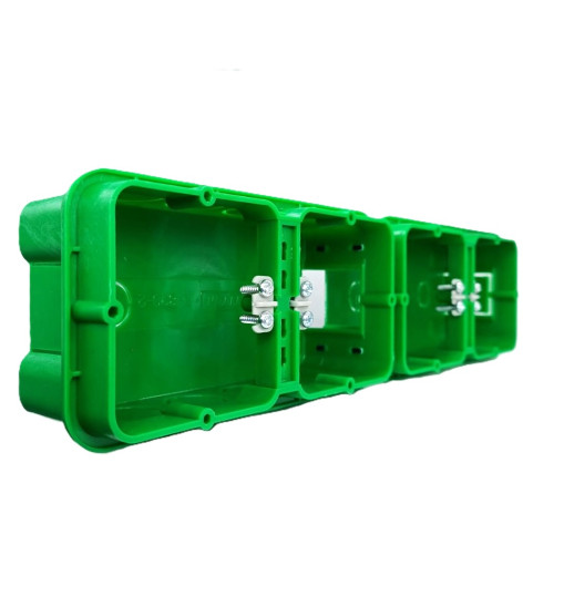 Վարդակի տուփ Titan K-820-4 կանաչ