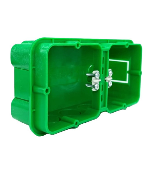 Վարդակի տուփ Titan K-820-2 կանաչ